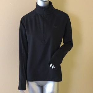 OAKLEY | Women's Solid Black Half Zip Thermal Top